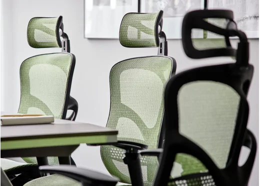 krzesła biurowe obrotowe zielone